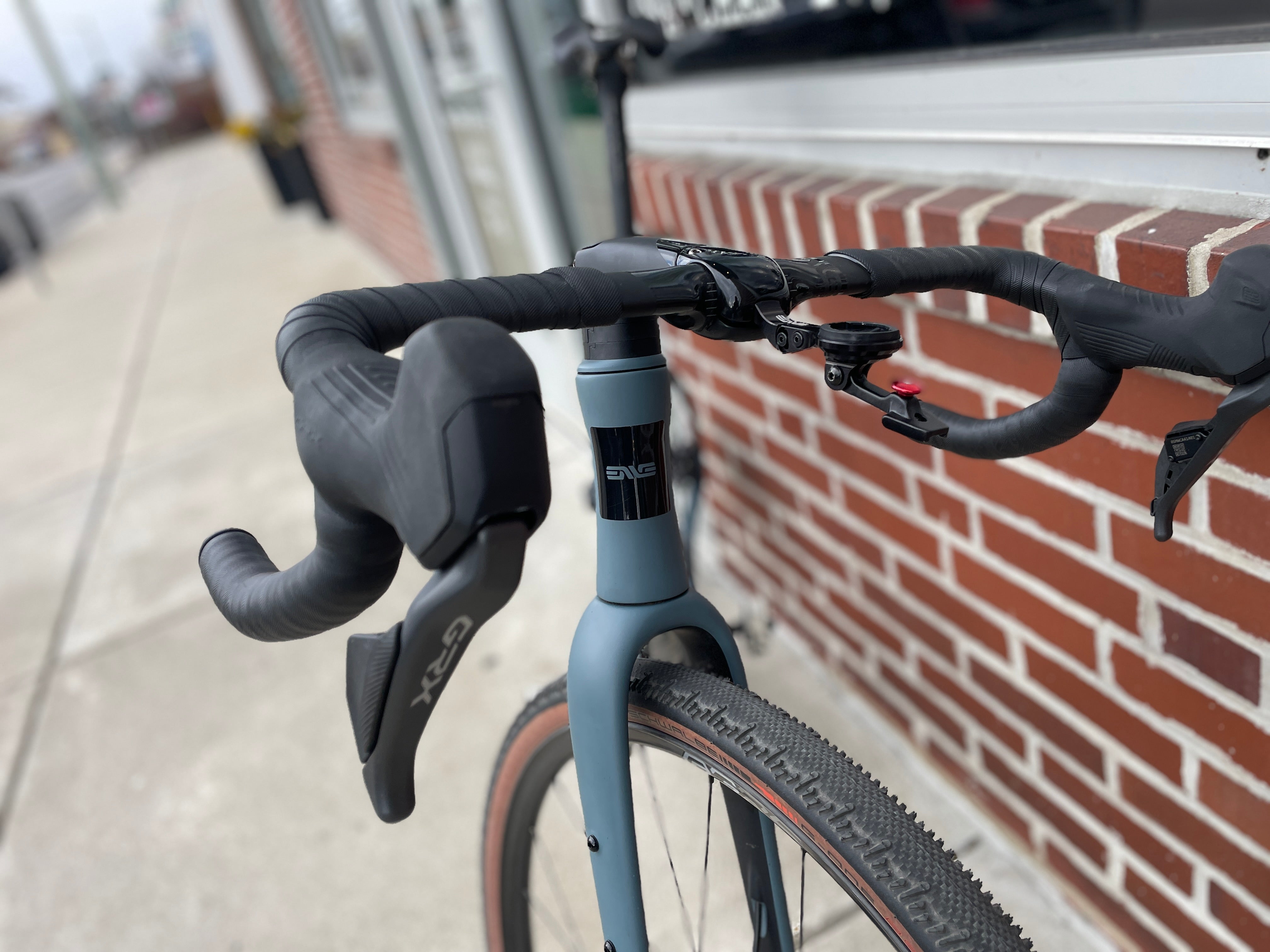 short stem on gravel bike Enve Mog / AG 25 / Shimano GRX Di2 – (ME•CHAN•IC)/bicycle pro shop